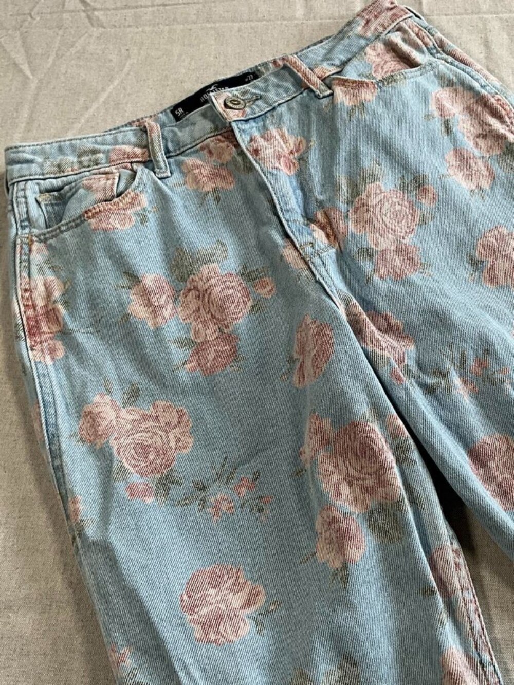 Womens Hollister Floral Print 100% Cotton Ultra High Rise Mom Jeans (27x27)